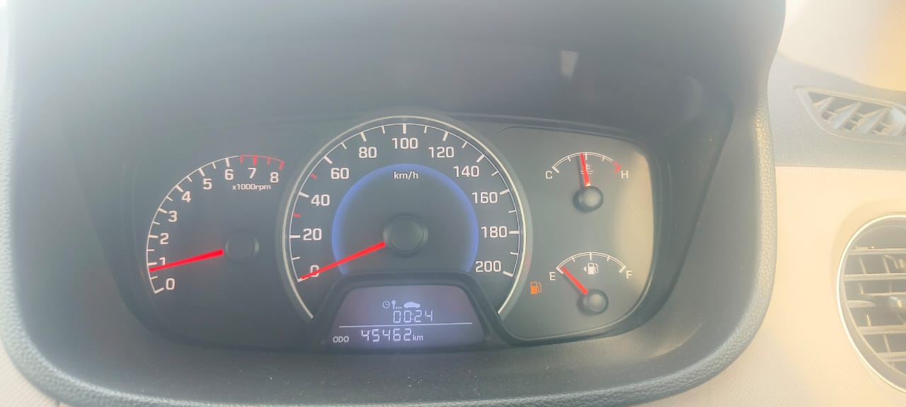 Hyundai Grand I10(2013-2017) Sportz 1.2 Kappa Vtvt